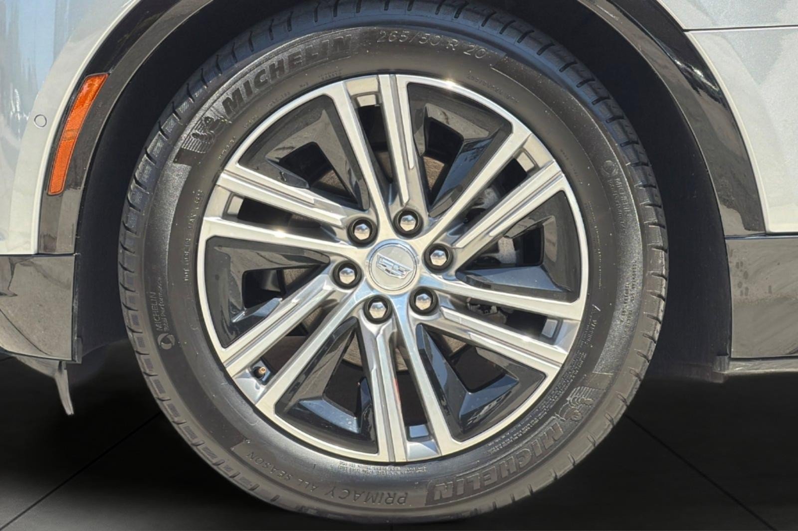 Used 2024 Cadillac Lyriq Luxury AWD/4WD image 25