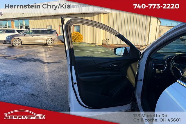 Used 2018 Chevrolet Equinox LT image 14