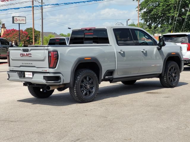 Used 2024 GMC Sierra 2500 AT4 w/ AT4 Premium Plus Package AWD/4WD image 5