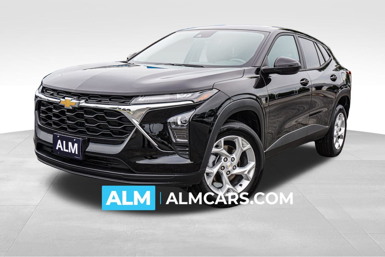 Used 2025 Chevrolet Trax LS