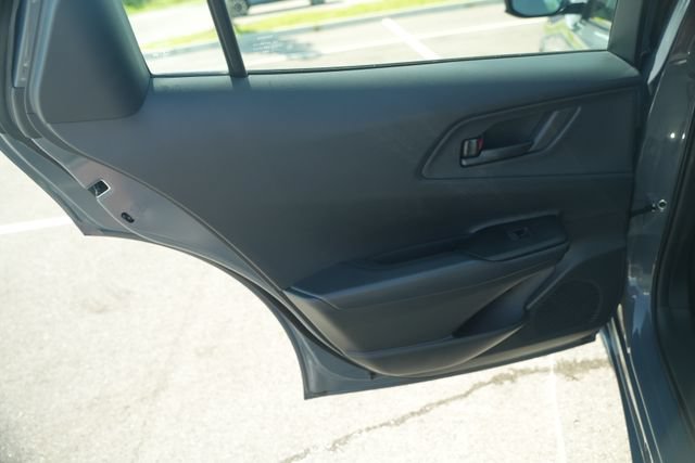 Used 2025 Toyota Prius Plug-In Hybrid FWD image 15