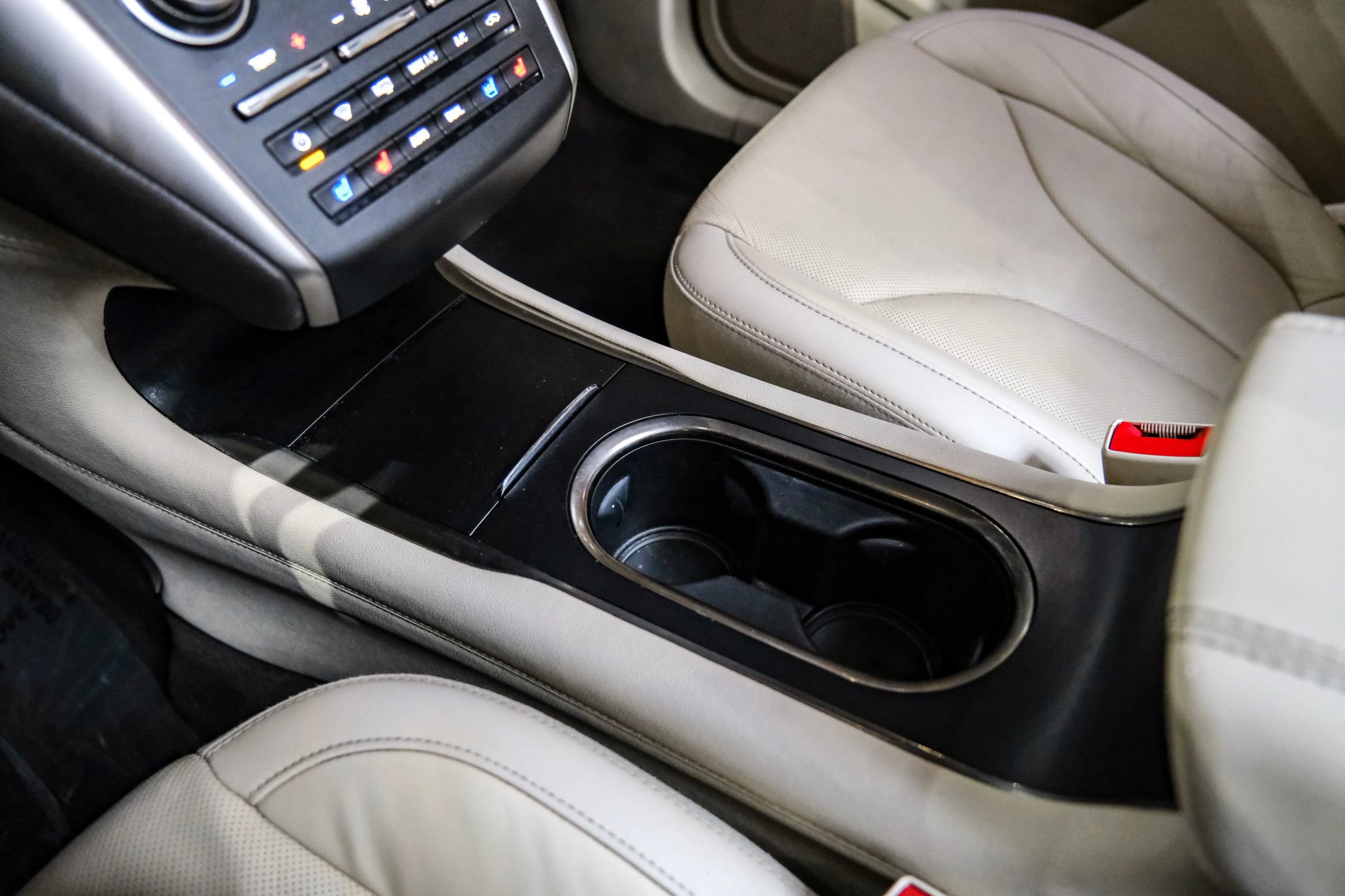 Used 2015 Lincoln MKC AWD w/ Equipment Group 102A Reserve image 20