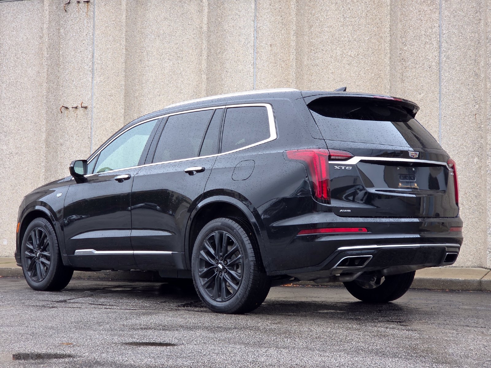 Used 2023 Cadillac XT6 Premium Luxury AWD/4WD image 16