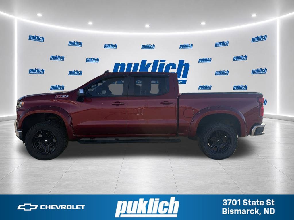 Used 2022 Chevrolet Silverado 1500 LT AWD/4WD image 5