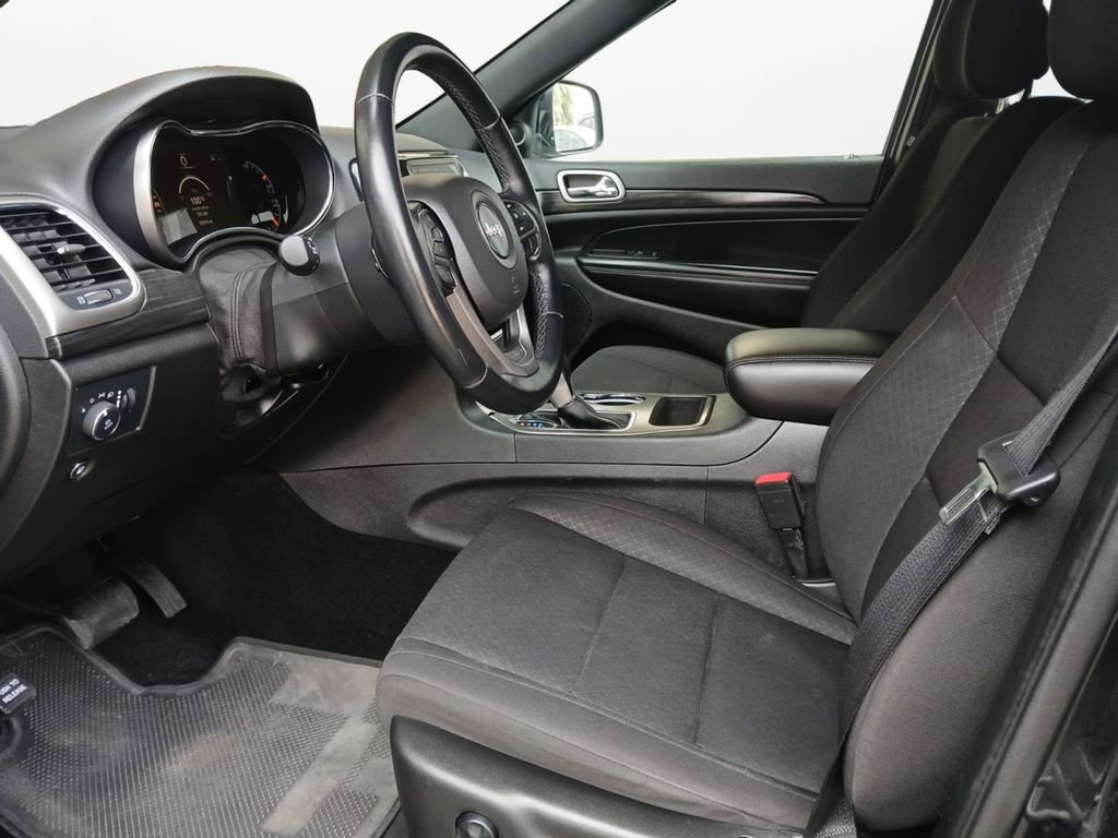 Used 2022 Jeep Grand Cherokee Laredo E w/ Security & Convenience Group AWD/4WD image 19