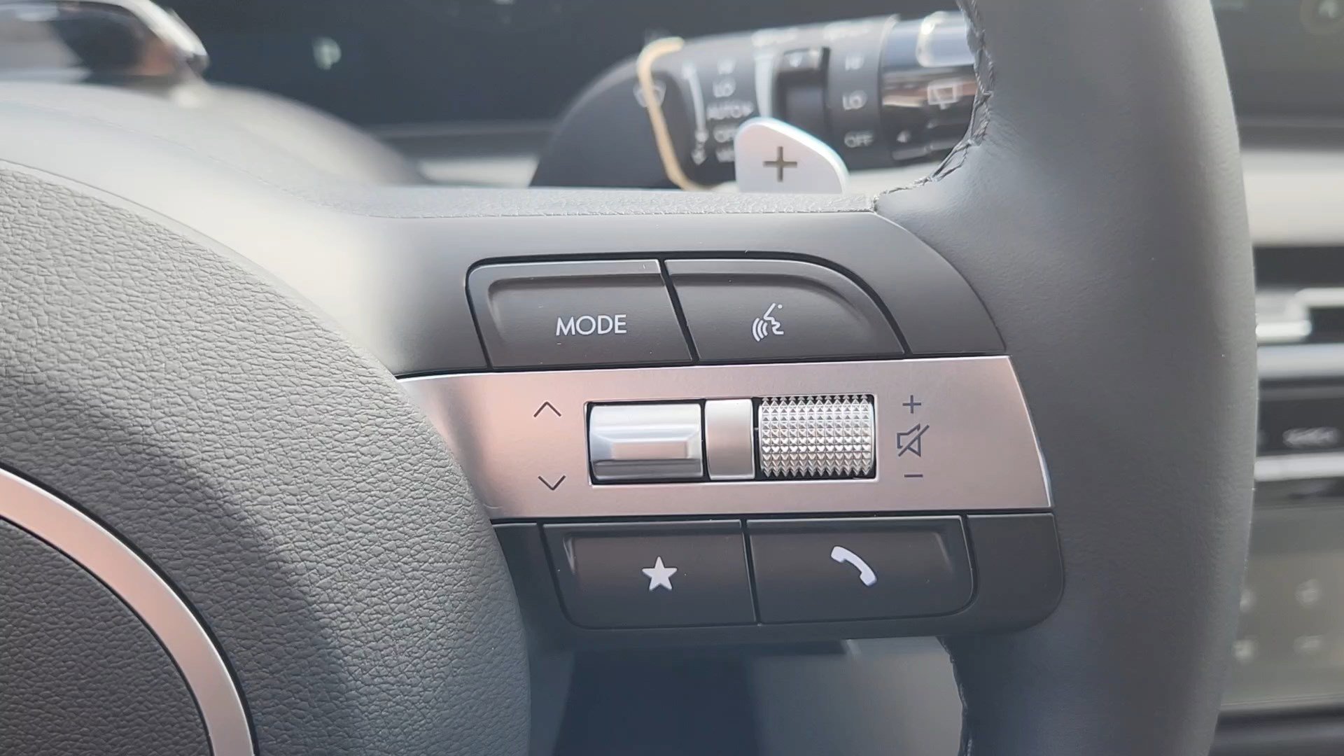 New 2026 Hyundai Tucson Limited image 13