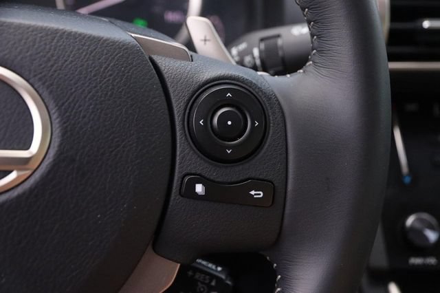 Used 2014 Lexus IS 350 w/ Navigation Package RWD image 13
