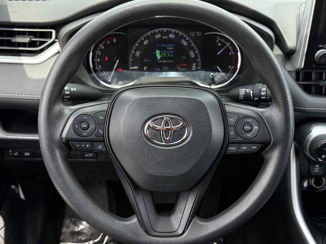 Used 2024 Toyota RAV4 XLE w/ Convenience Package image 13