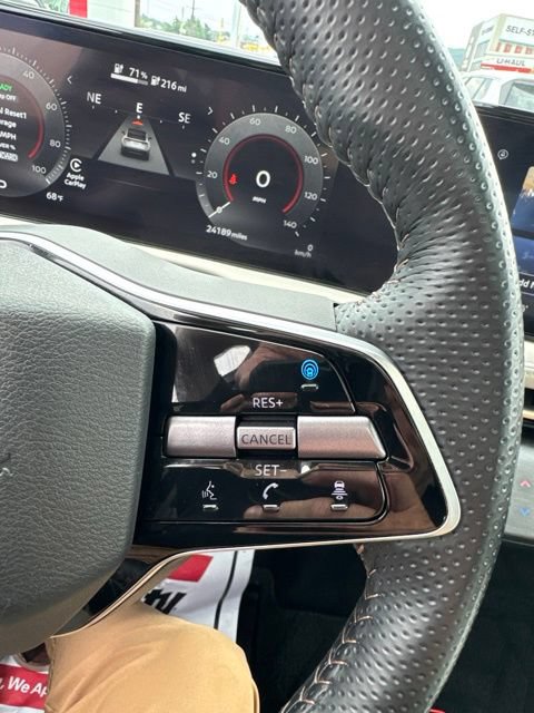 Certified 2023 Nissan Ariya FWD image 35