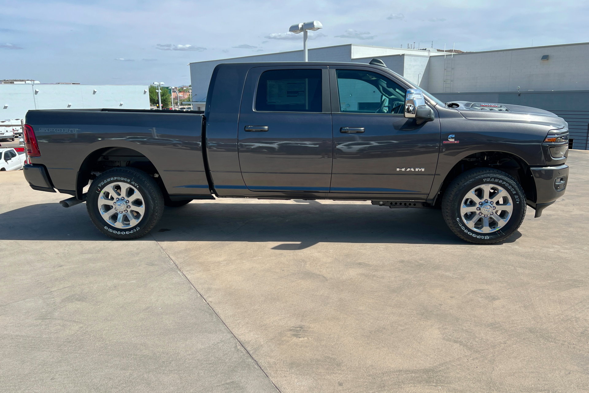 New 2026 RAM 3500 Laramie AWD/4WD image 6