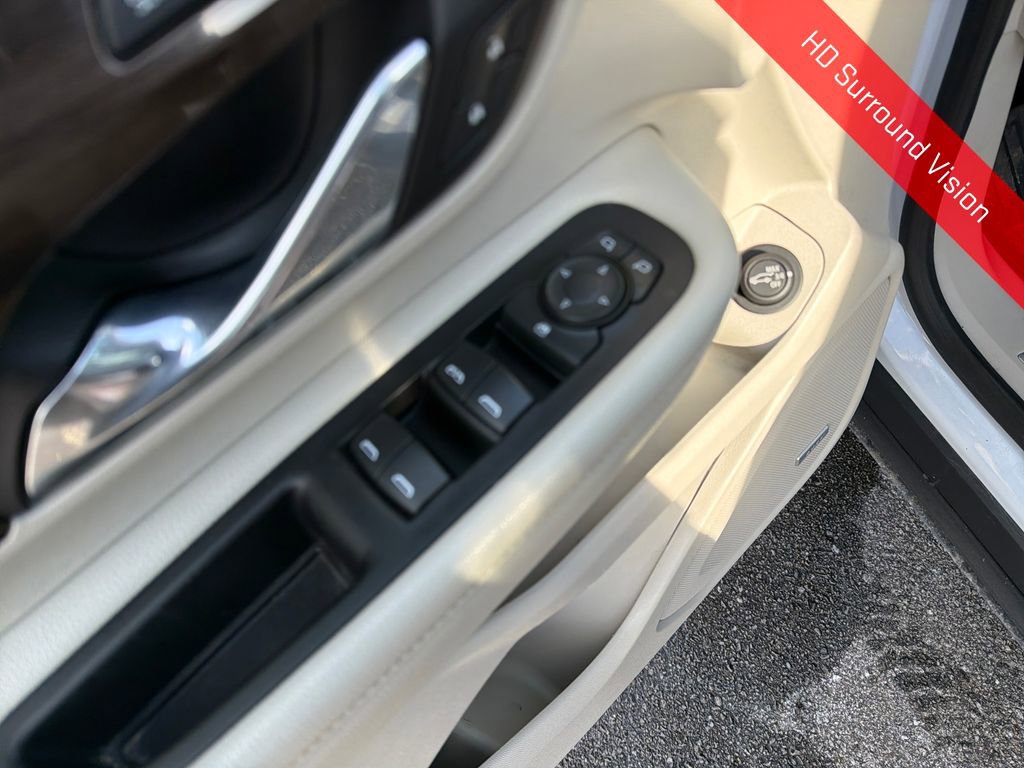 Used 2020 GMC Terrain Denali w/ Denali Premium Package image 13