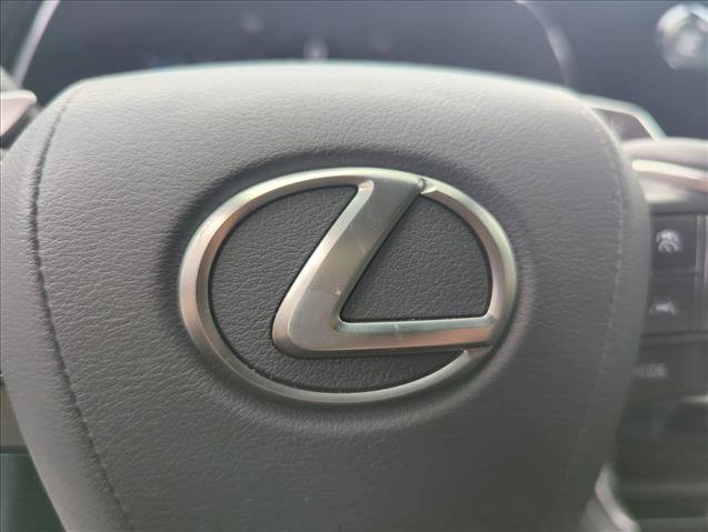 Used 2025 Lexus RX 350 FWD w/ Technology Package image 27