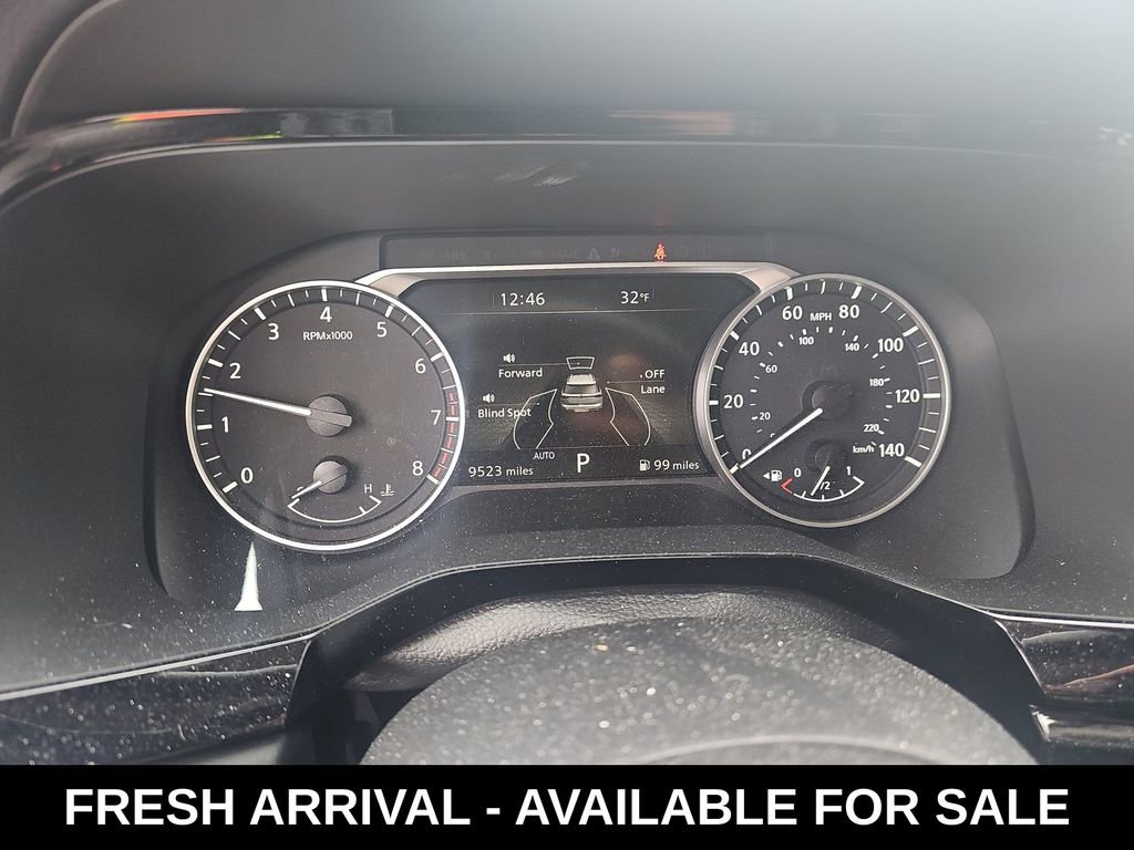 Used 2025 Nissan Pathfinder SL w/ SL Premium Package image 11