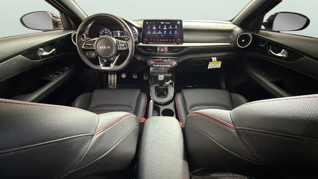 Used 2023 Kia Forte GT FWD image 32