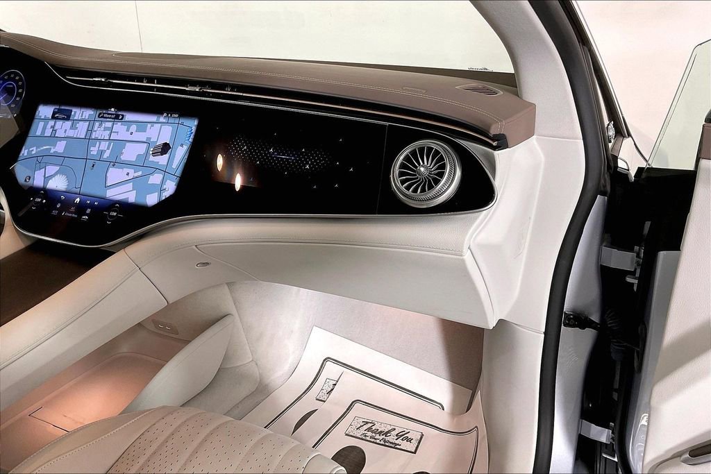 Used 2022 Mercedes-Benz EQS 580 4MATIC Sedan image 15