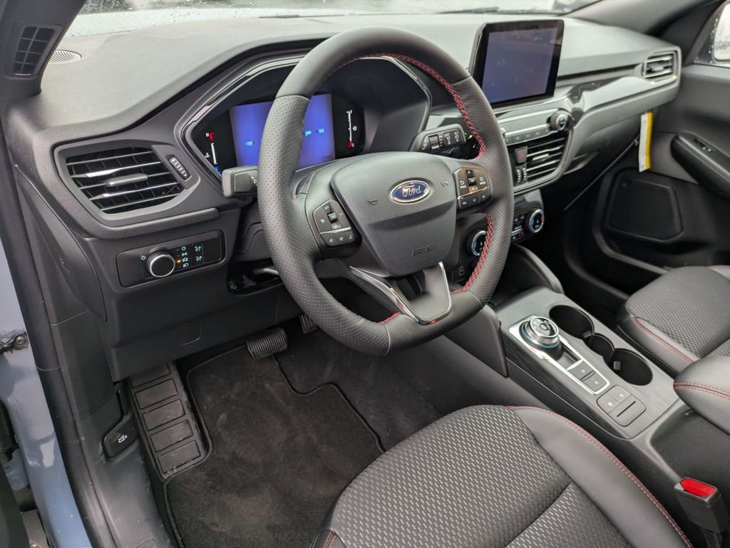 New 2026 Ford Escape ST-Line w/ Cold Weather Package AWD/4WD image 18