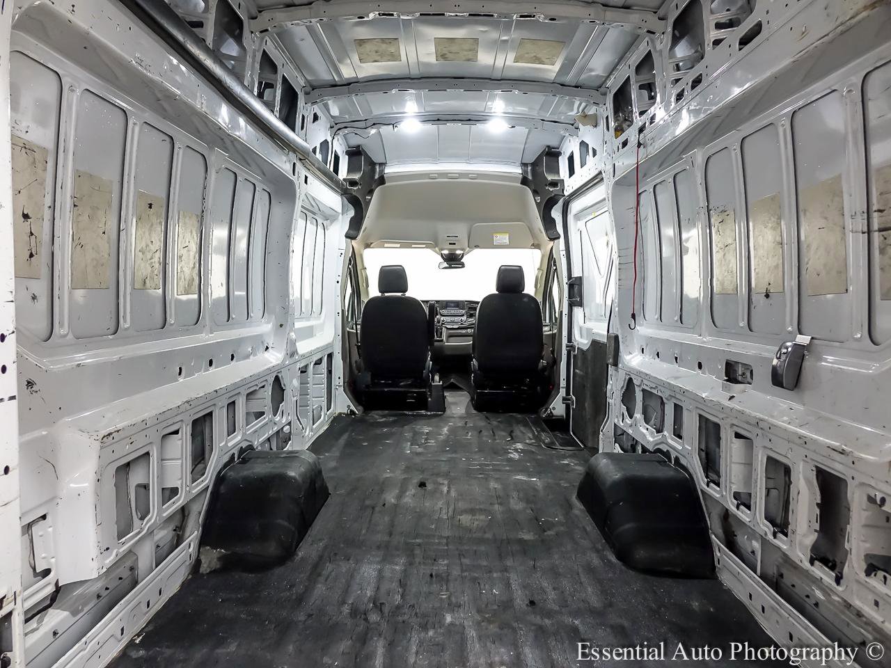 Used 2022 Ford Transit 350 148 High Roof DRW AWD image 15