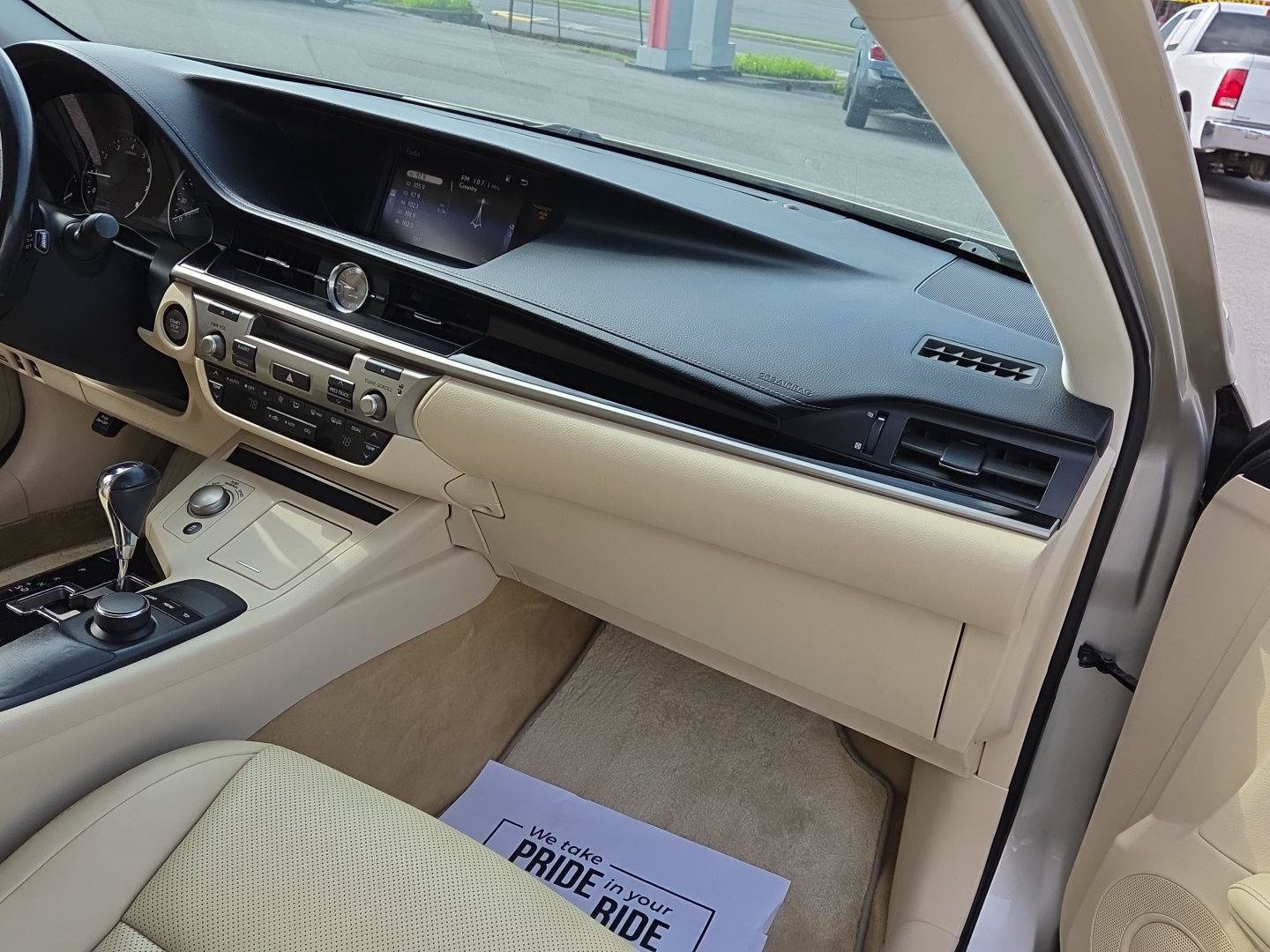 Used 2015 Lexus ES 350 FWD image 18