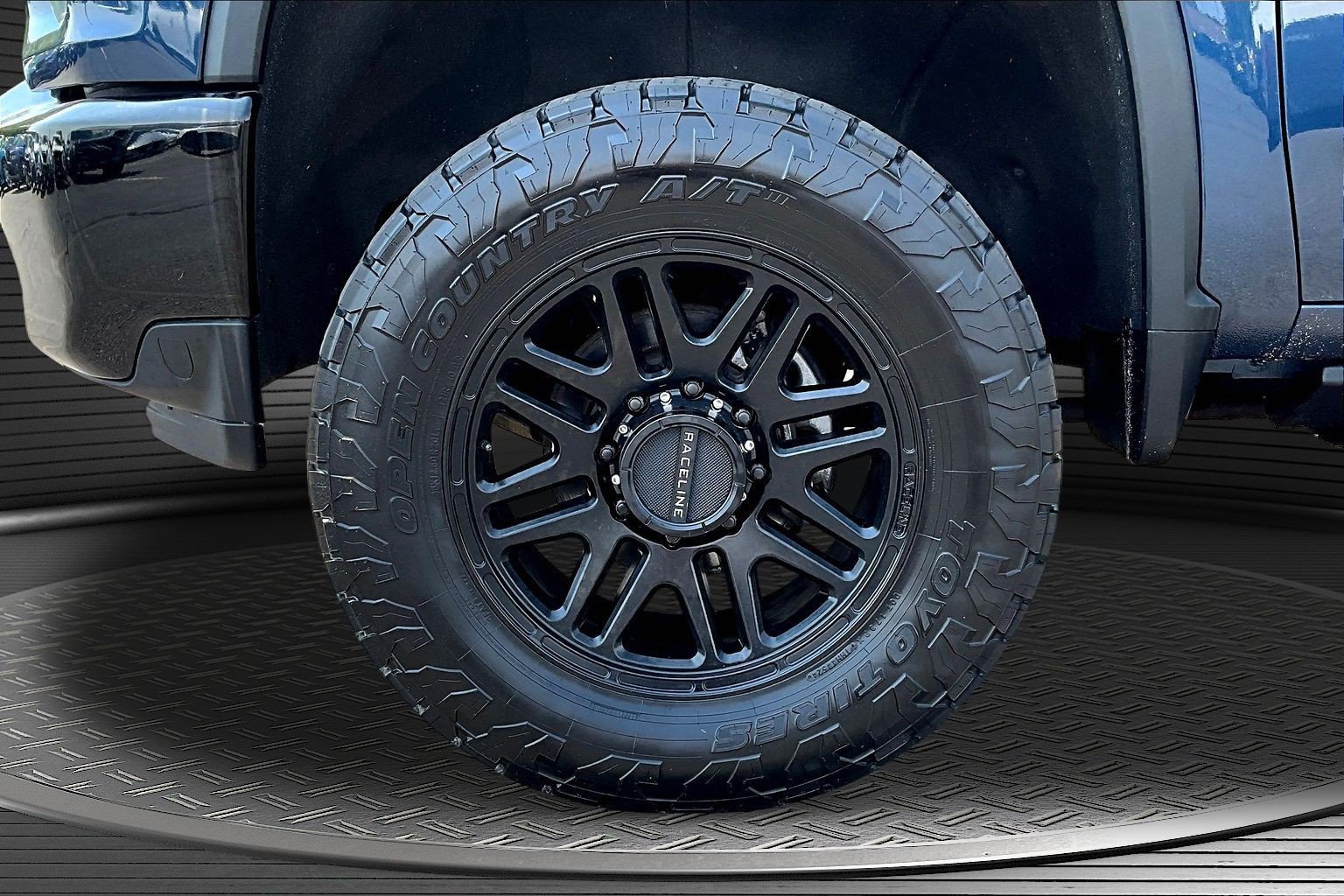Used 2020 Chevrolet Silverado 2500 Custom w/ Custom Value Package AWD/4WD image 25