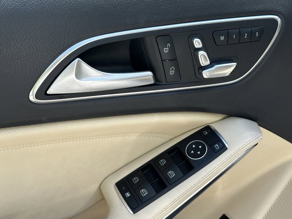 Certified 2020 Mercedes-Benz GLA 250 4MATIC image 12