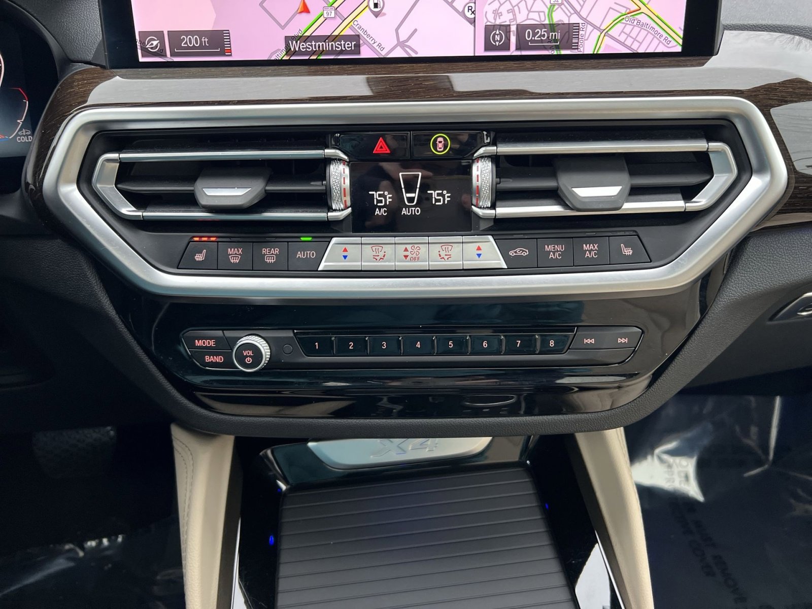 Used 2023 BMW X4 xDrive30i w/ Premium Package image 21