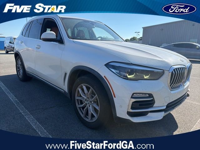Used 2019 BMW X5 xDrive40i w/ Premium Package 2 AWD/4WD image 1