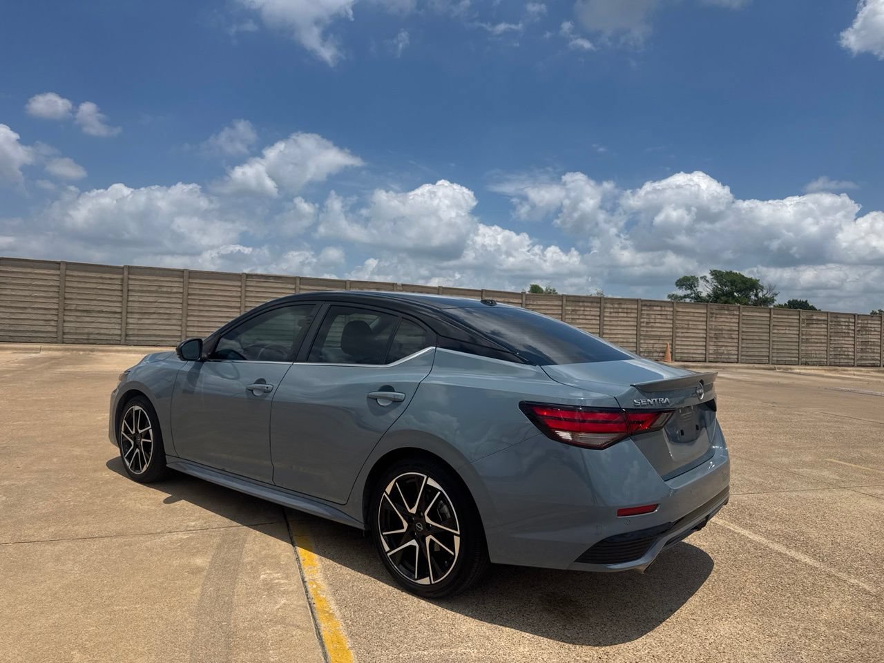 Certified 2024 Nissan Sentra SR w/ SR Premium Package FWD image 14