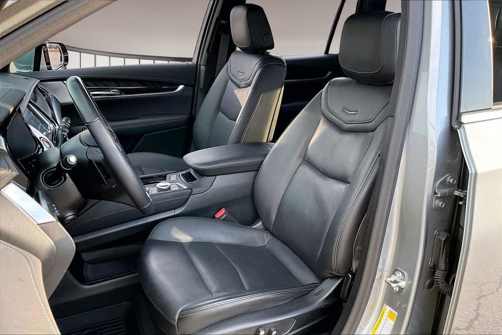 Certified 2024 Cadillac XT6 Premium Luxury w/ Technology Package image 25