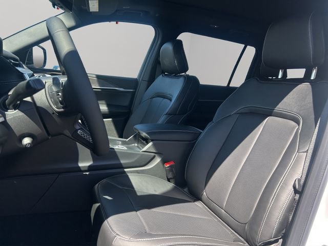New 2026 Jeep Grand Cherokee L Limited AWD/4WD image 9