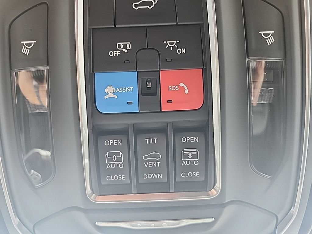New 2026 Jeep Grand Cherokee Limited AWD/4WD image 43