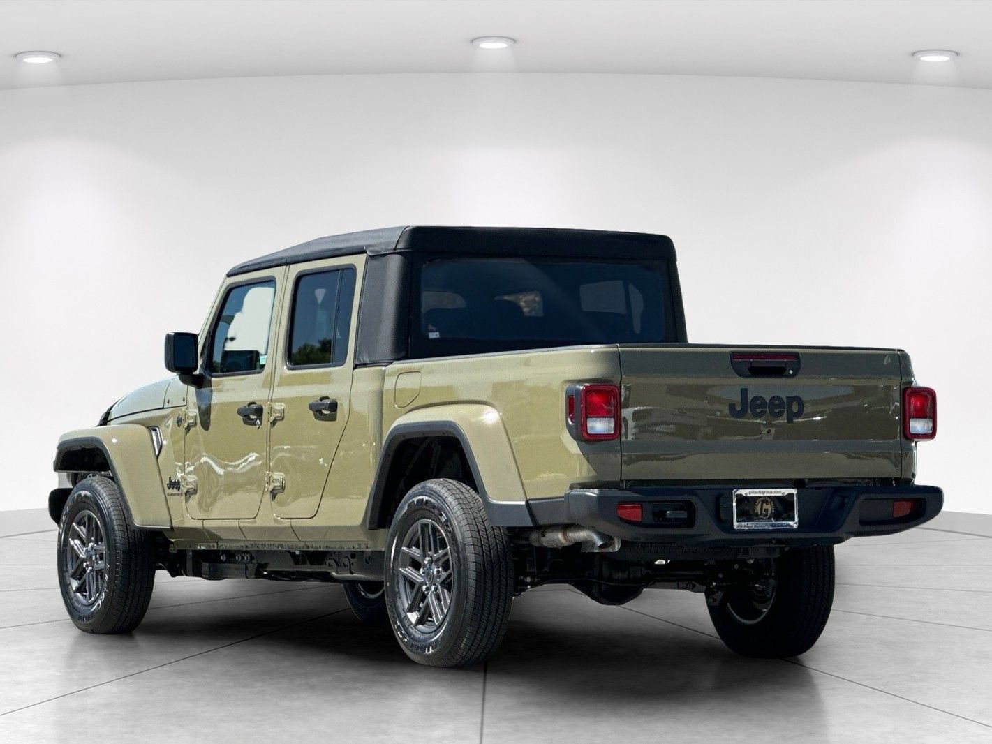 New 2026 Jeep Gladiator Sport AWD/4WD image 5