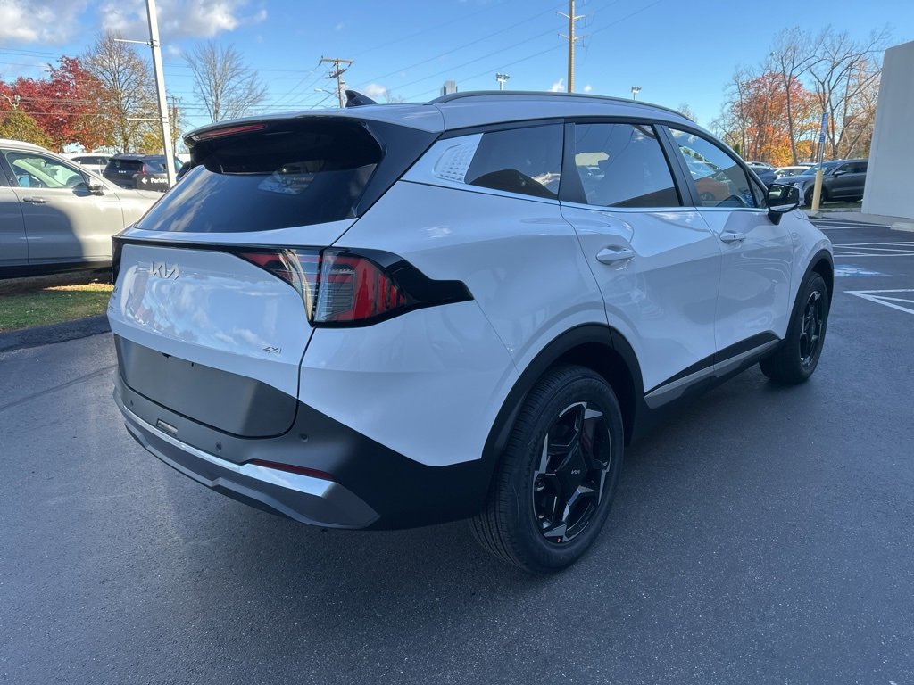 New 2026 Kia Sportage EX image 6