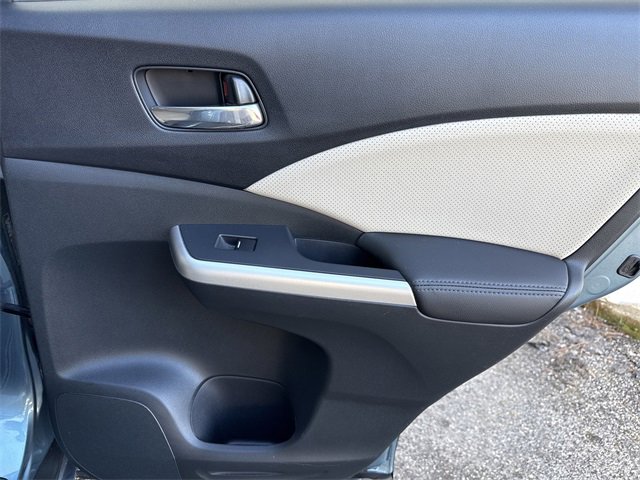 Used 2015 Honda CR-V Touring image 32