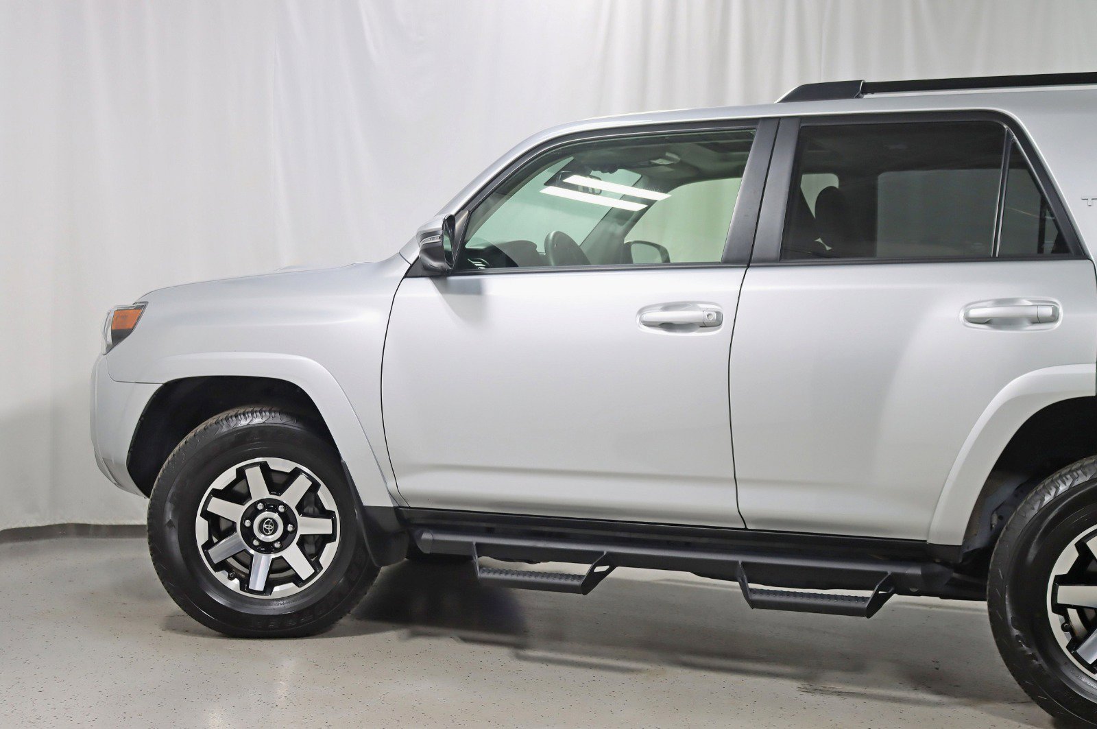 Used 2021 Toyota 4Runner TRD Off-Road Premium w/ Moonroof Package AWD/4WD image 11