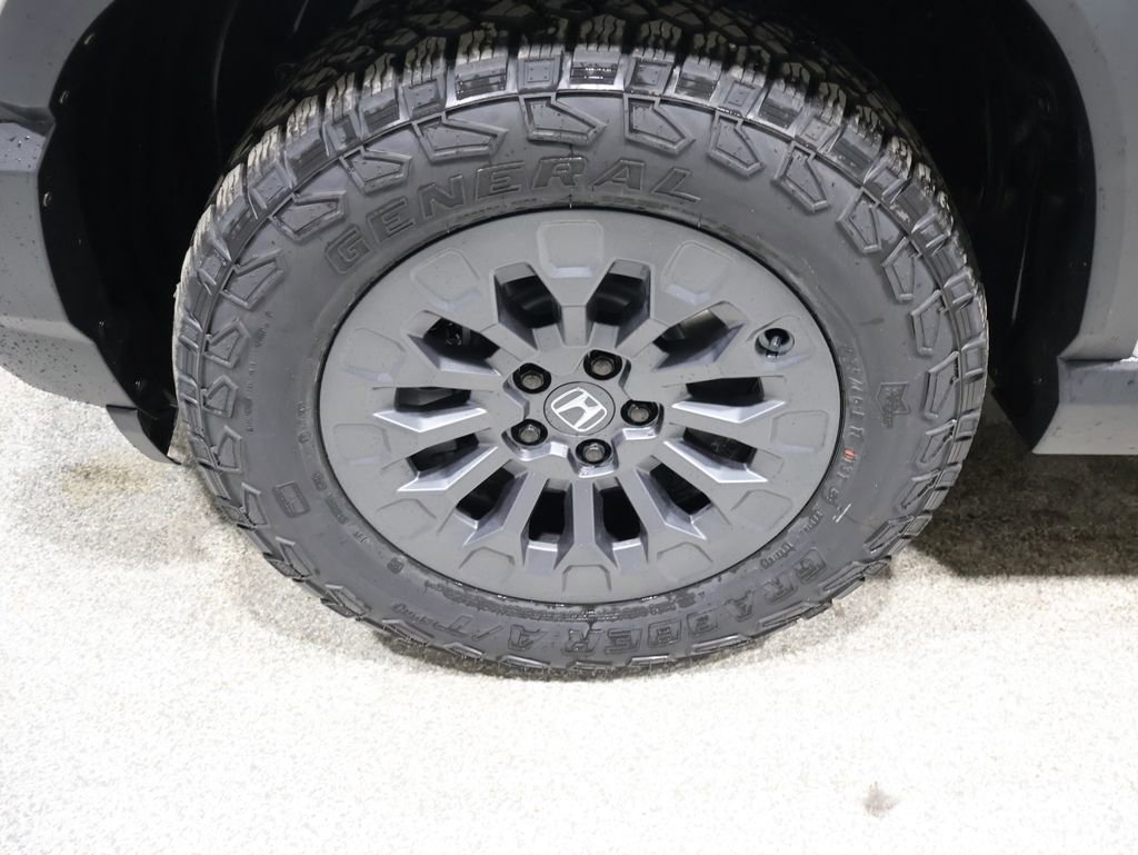 New 2026 Honda Pilot TrailSport image 6