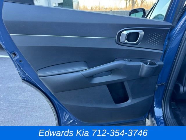 New 2025 Kia Sorento S image 16
