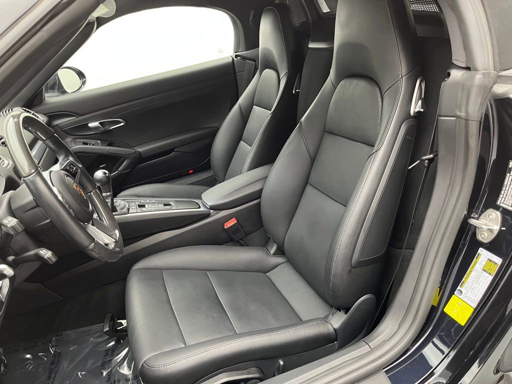 Certified 2024 Porsche 718 Boxster image 5