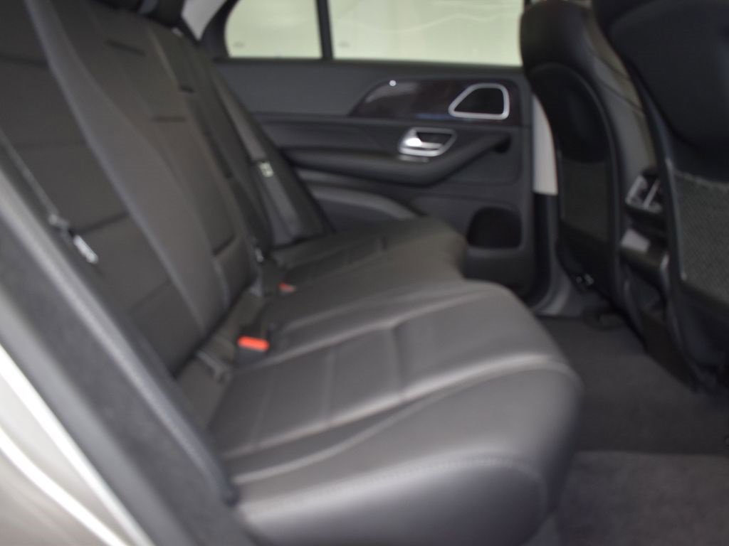 Used 2020 Mercedes-Benz GLE 350 4MATIC image 20