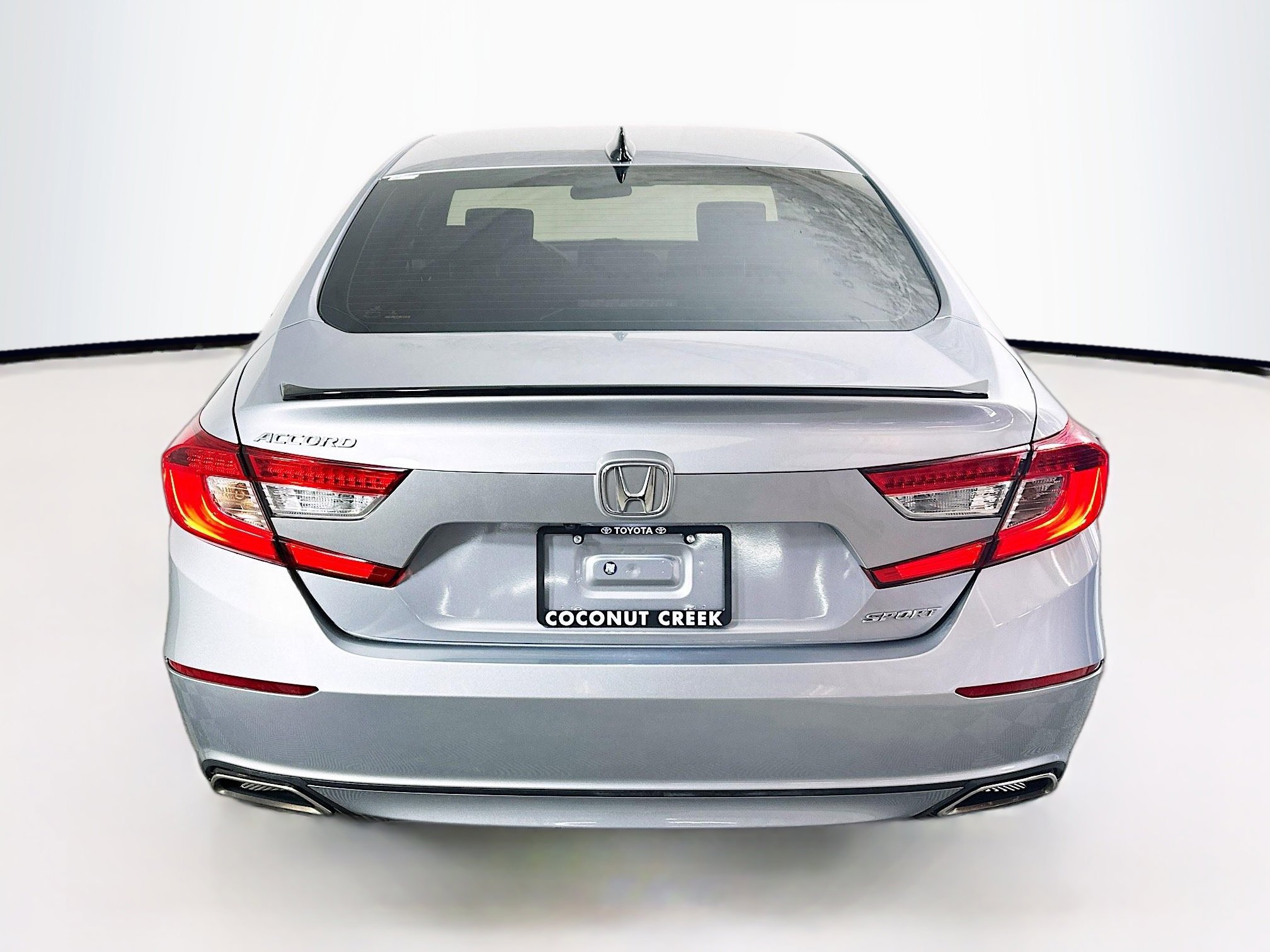 Used 2021 Honda Accord Sport image 4
