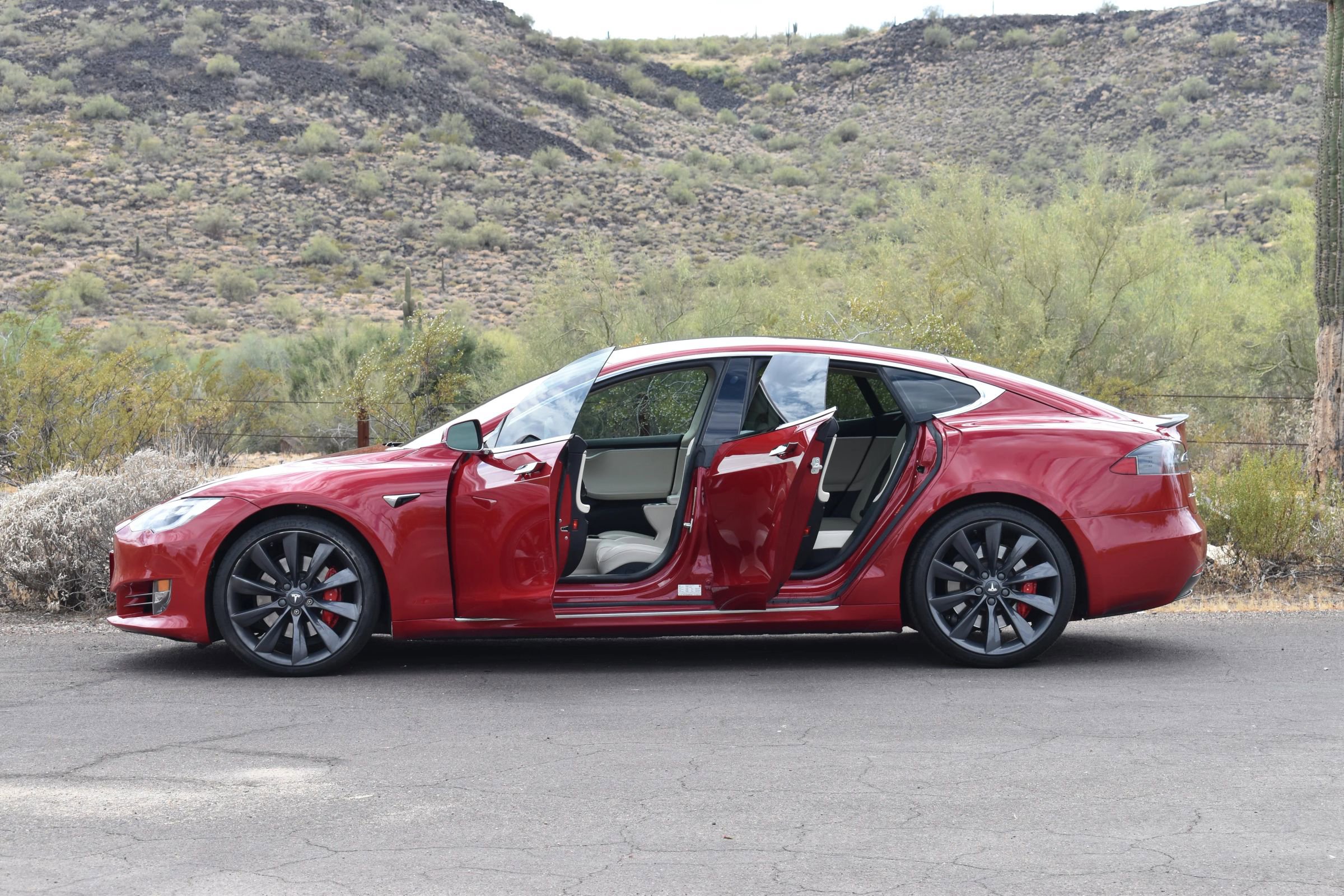Used 2017 Tesla Model S P100D image 7