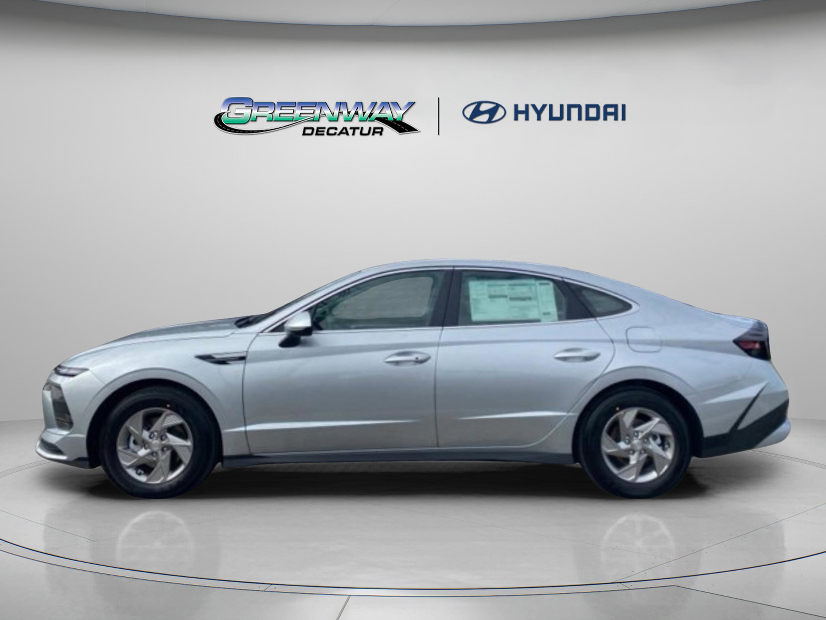 New 2026 Hyundai Sonata SE FWD image 4
