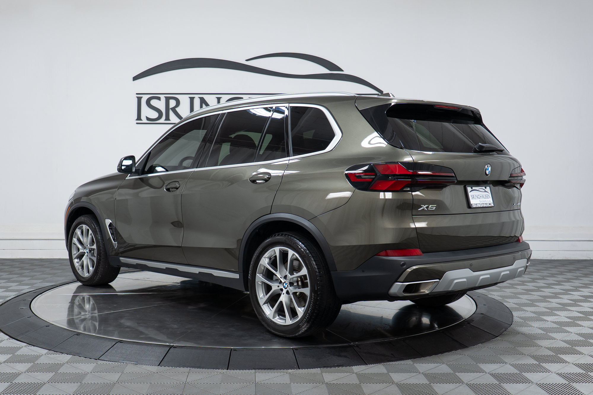 Used 2024 BMW X5 xDrive40i w/ Parking Assistance Package AWD/4WD image 7