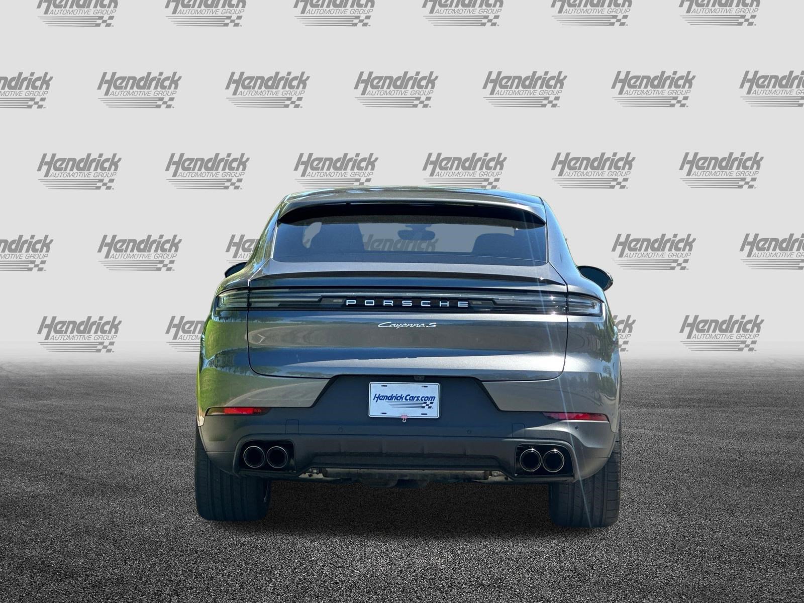 Used 2025 Porsche Cayenne S image 6