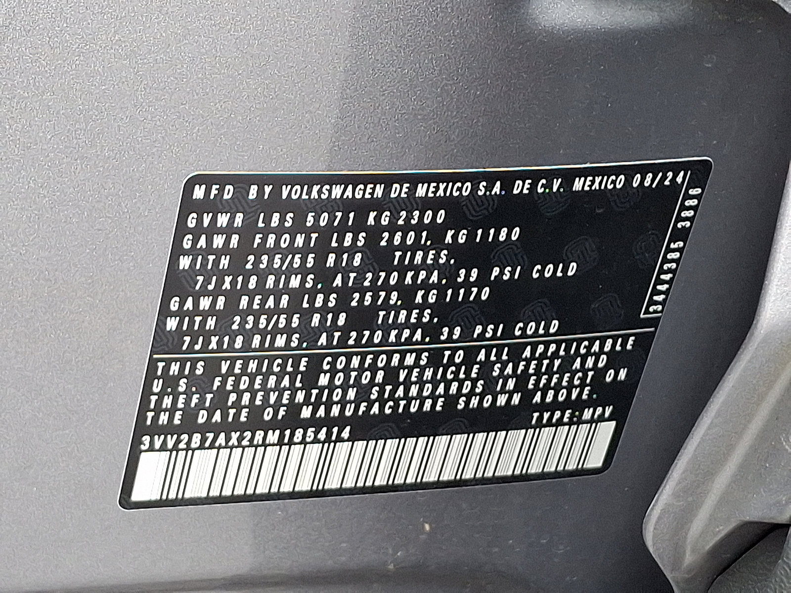 Certified 2024 Volkswagen Tiguan SE image 24