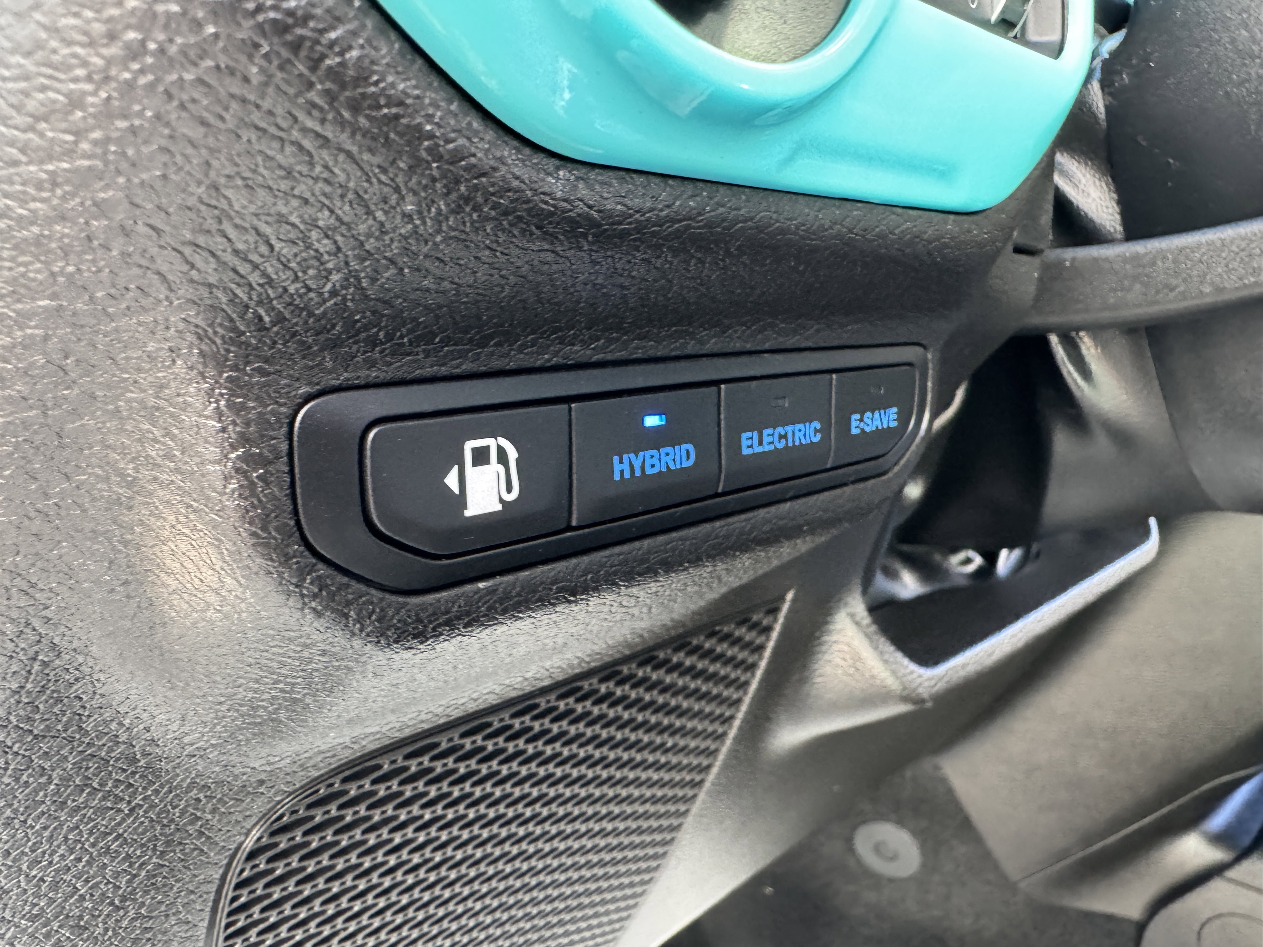 Used 2022 Jeep Wrangler Unlimited Sahara w/ Cold Weather Group image 36