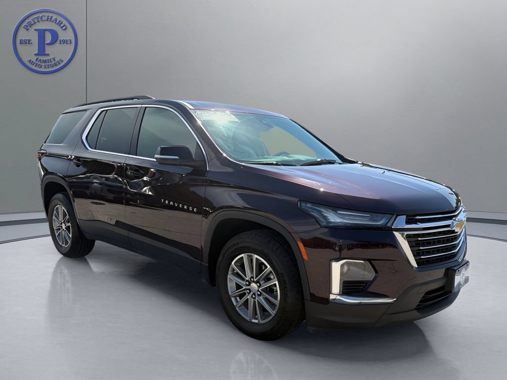 Used 2023 Chevrolet Traverse LT