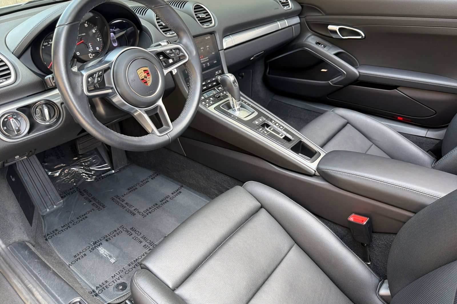 Used 2025 Porsche 718 Boxster w/ Premium Package RWD image 10