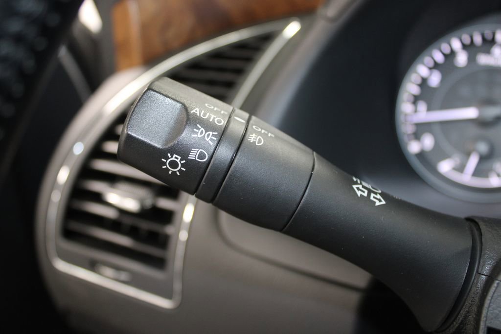 Used 2024 Nissan Armada SL image 43