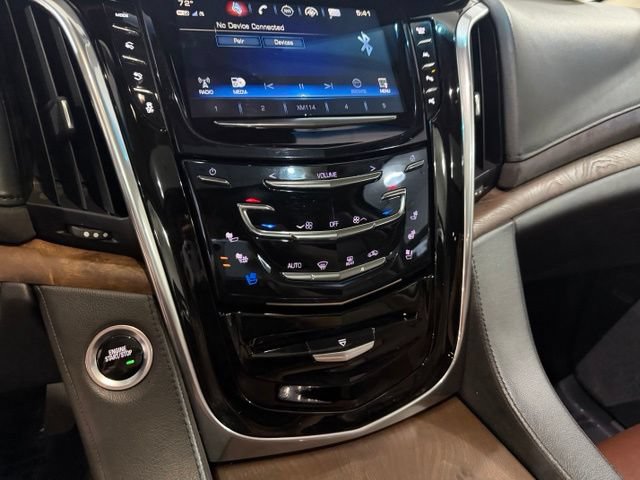 Used 2019 Cadillac Escalade ESV Premium Luxury AWD/4WD image 28