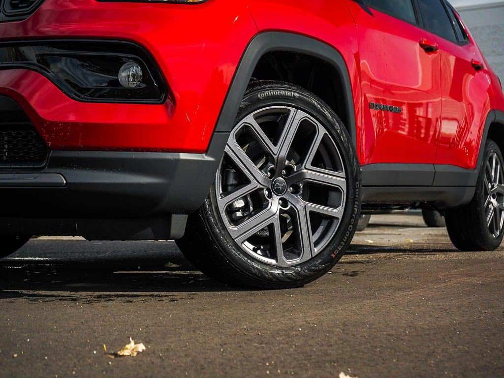 New 2026 Jeep Compass Limited AWD/4WD image 6